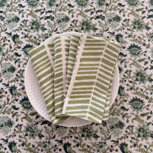 set of 4 napkins herringbone green